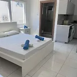Thomas Apartamento Ayia Napa