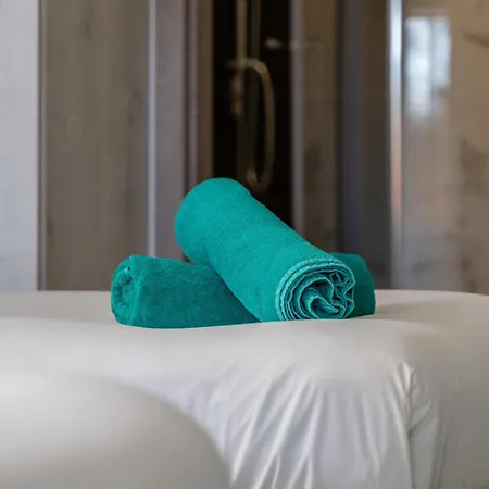 Thomas Айя-Напа