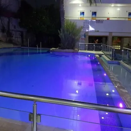 Thomas Апартаменты *