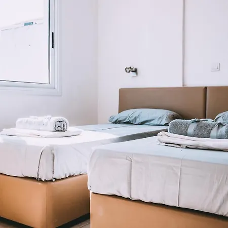 Thomas Айя-Напа